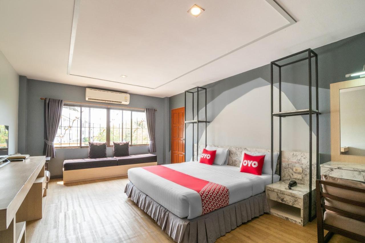 Oyo 882 The Moonlight Serviced Apartment Pattaya Quarto foto